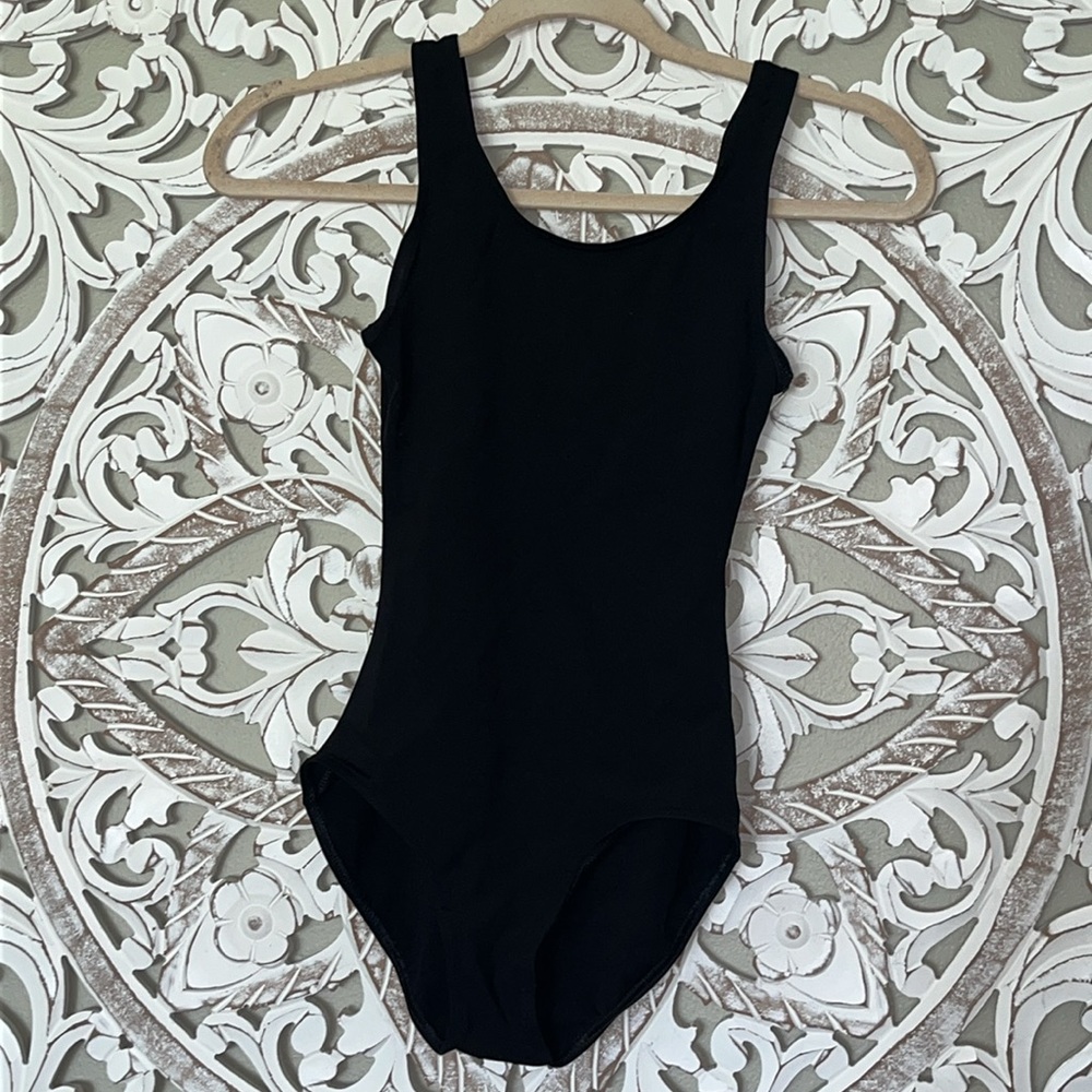 Capezio Tank Scoop Front and Back Black Leotard sz Small EUC